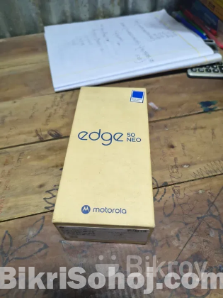 Moto eadge 50 neo